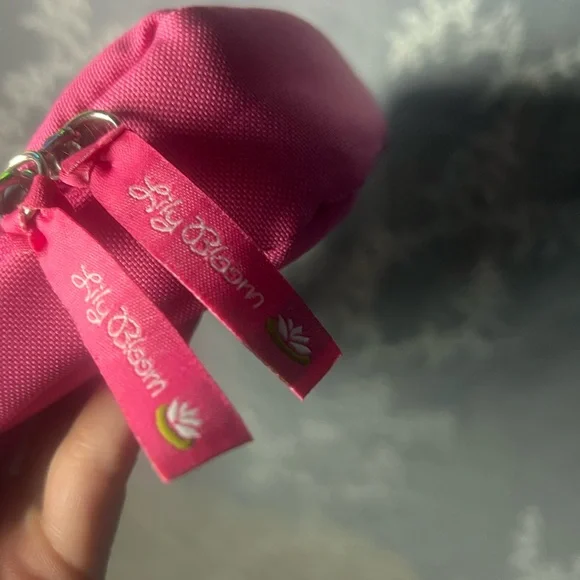 Lily Bloom Pink Tote Bag Floral Lined Vegan Y2K Cute - Picture 3 of 5